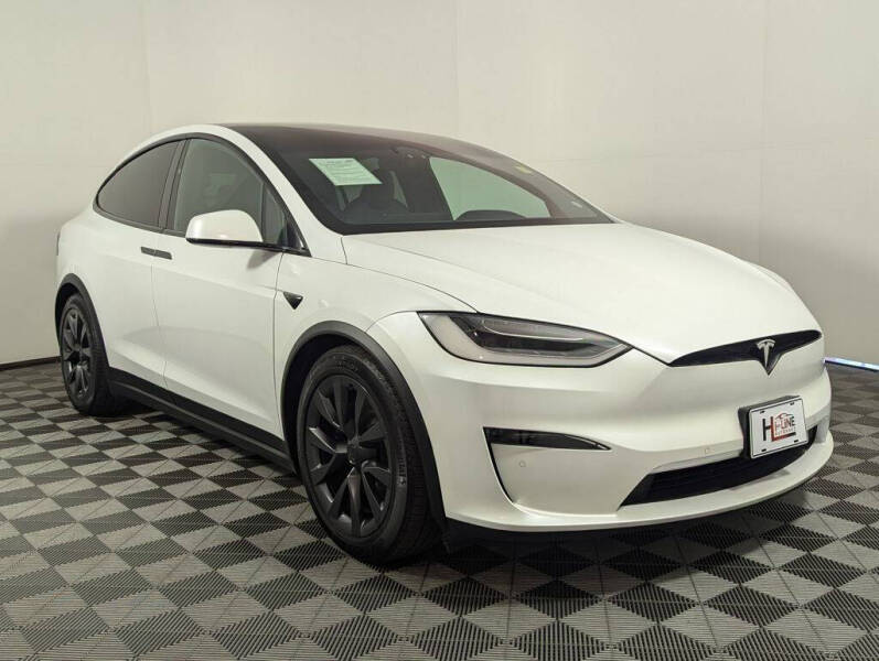 2023 Tesla Model X Standard Range
