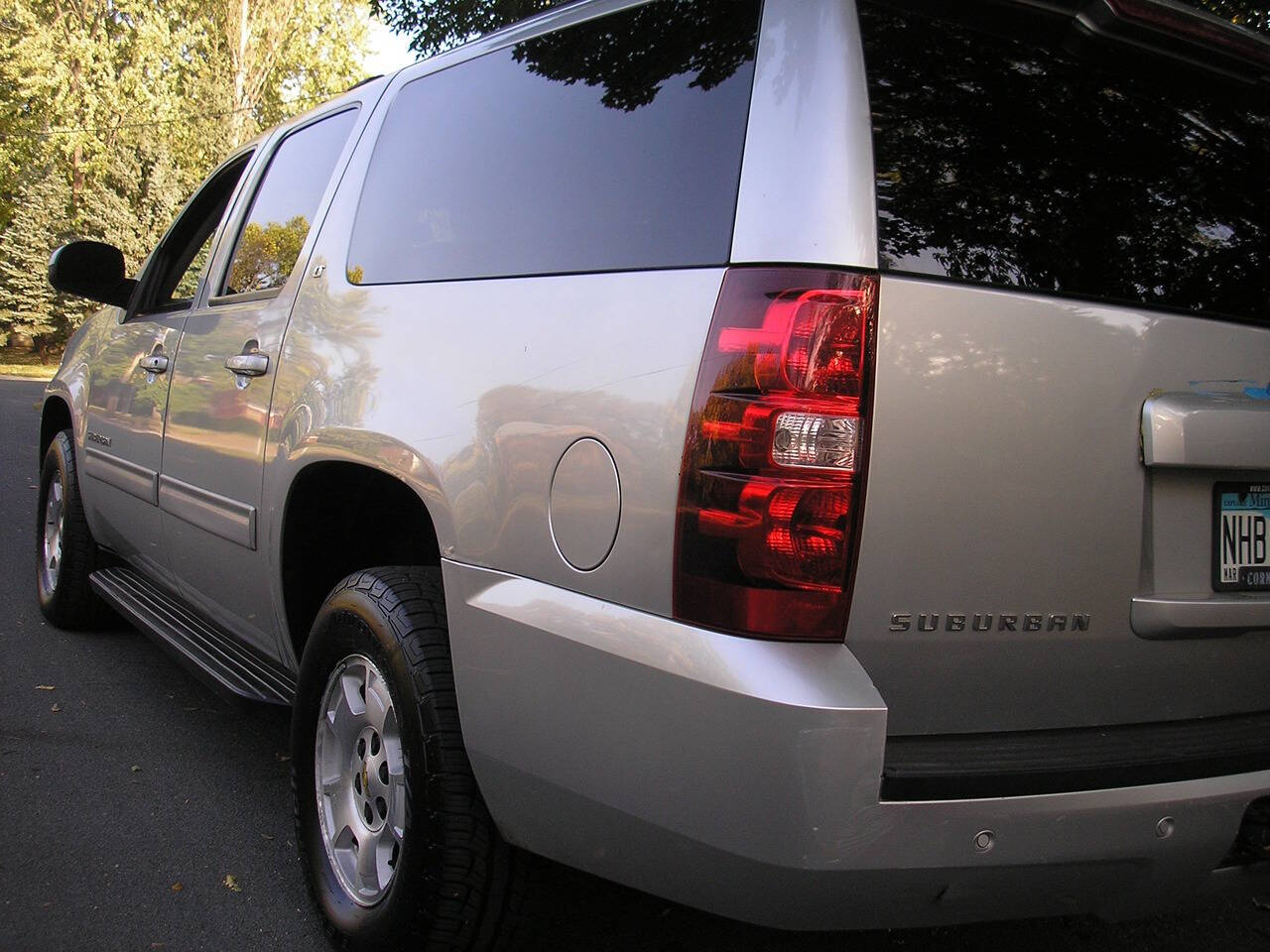 2013 Chevrolet Suburban for sale at Gesswein Auto Sales in Shakopee, MN