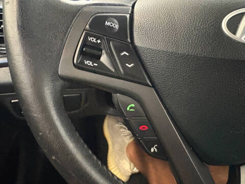 2013 Hyundai Veloster Turbo