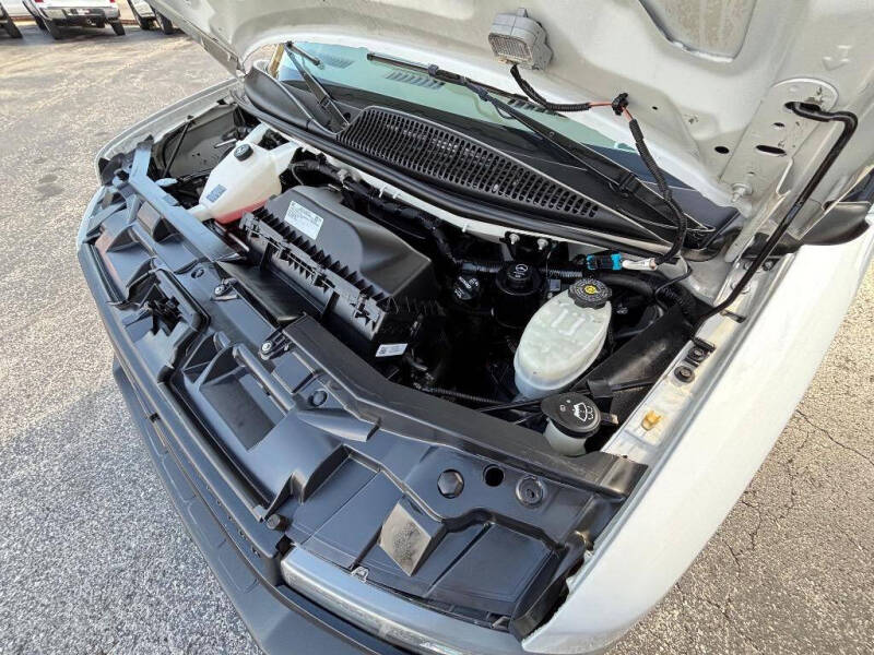 2021 Chevrolet Express 2500