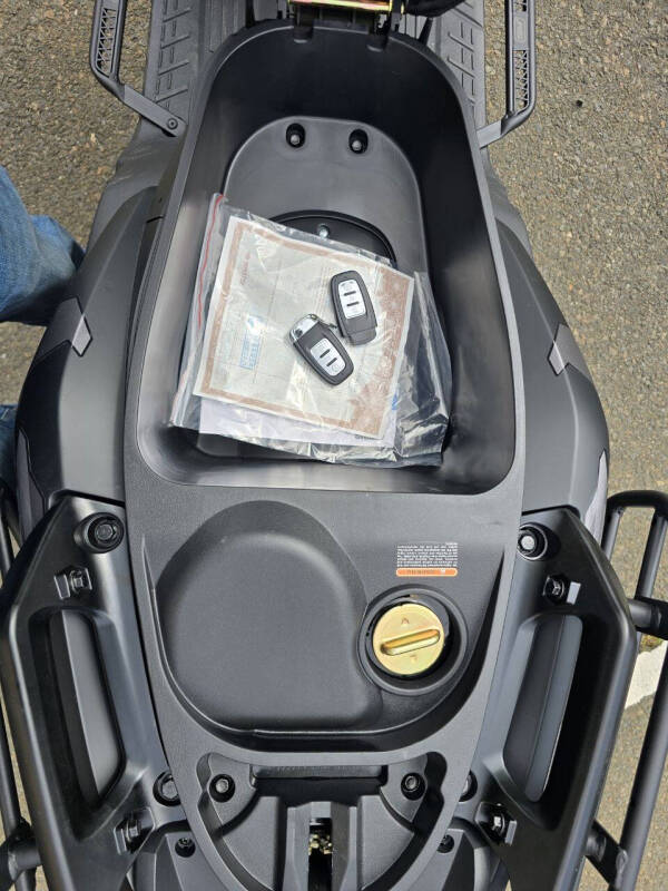 2026 Supermach Tank 200cc EFI with Underglow