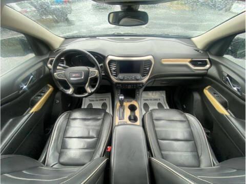 2019 GMC Acadia Denali