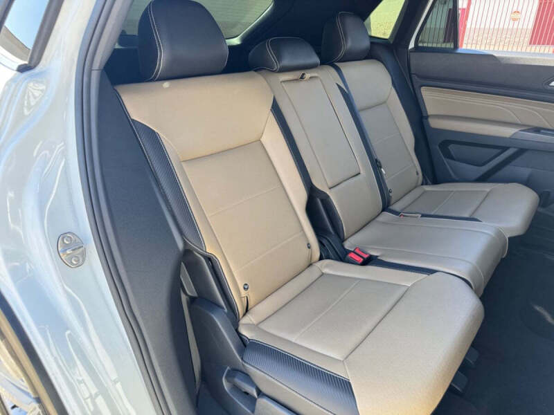 2021 Volkswagen Atlas Cross Sport SE 4Motion