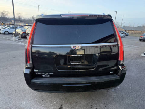 2016 Cadillac Escalade ESV Platinum