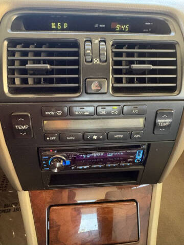 1995 Lexus LS 400