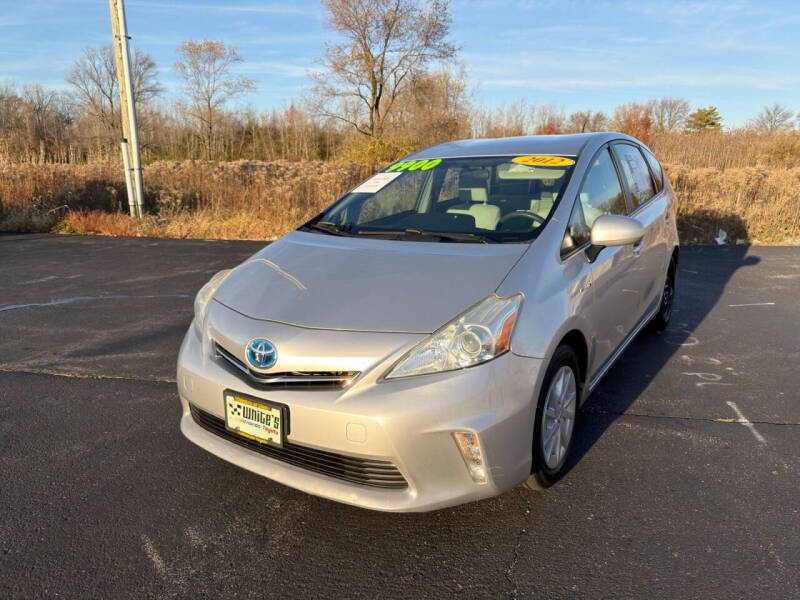 2012 Toyota Prius v Two