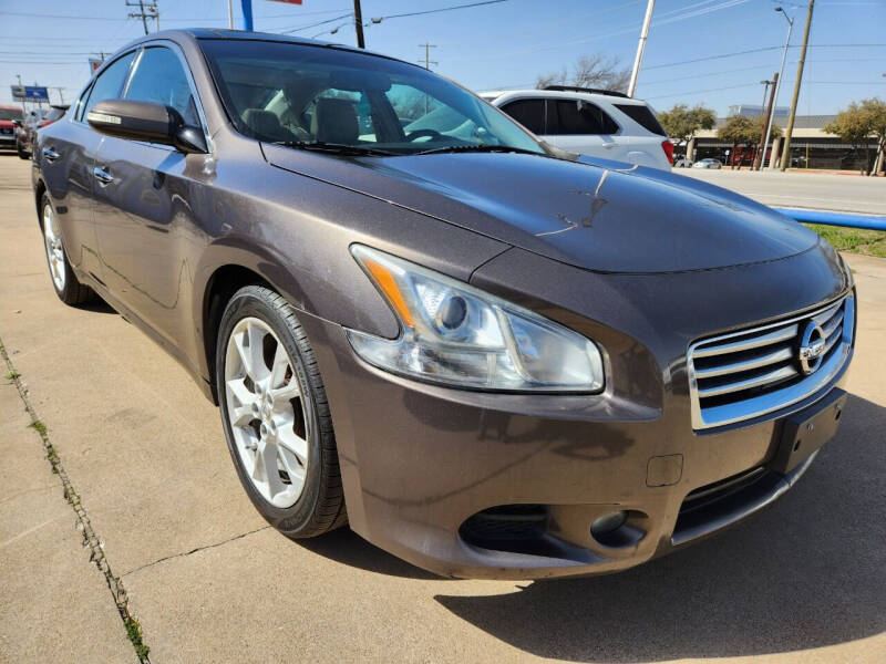 2013 Nissan Maxima for sale at DFW Car Mart in Arlington TX