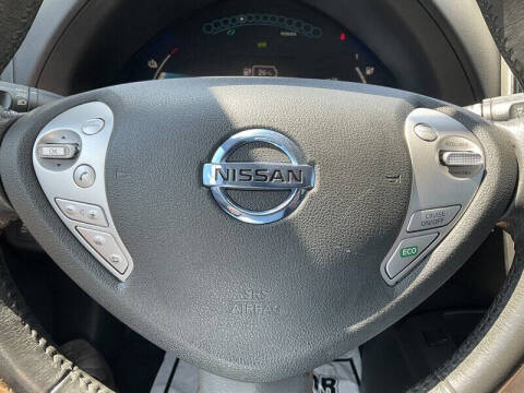 2017 Nissan LEAF SV
