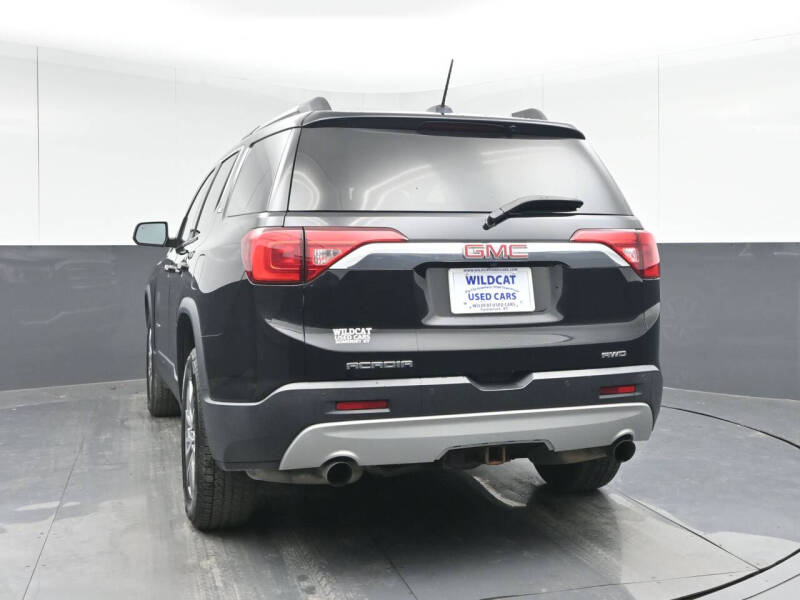 2017 GMC Acadia SLE-2