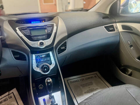 2012 Hyundai Elantra Limited