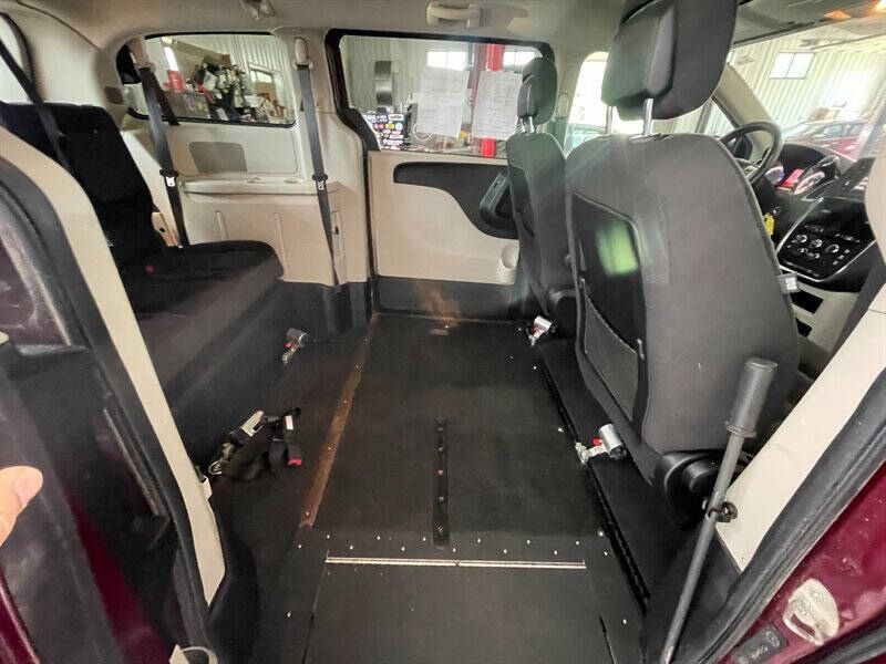 2017 Dodge Grand Caravan SE