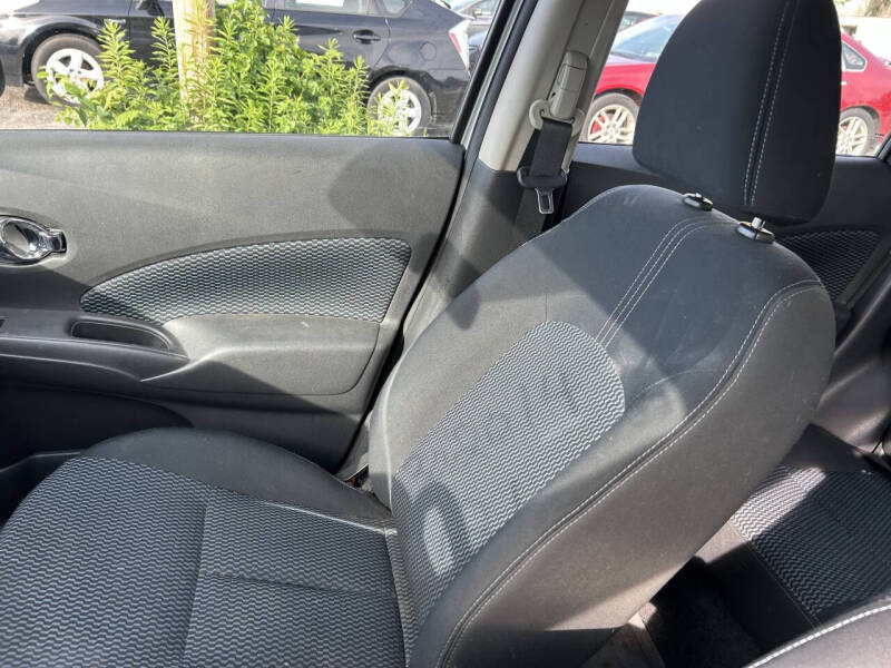2014 Nissan Versa Note SV