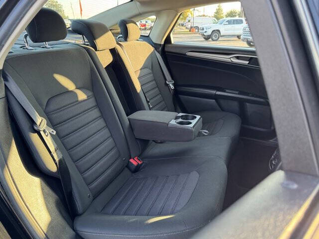 2019 Ford Fusion Hybrid SE