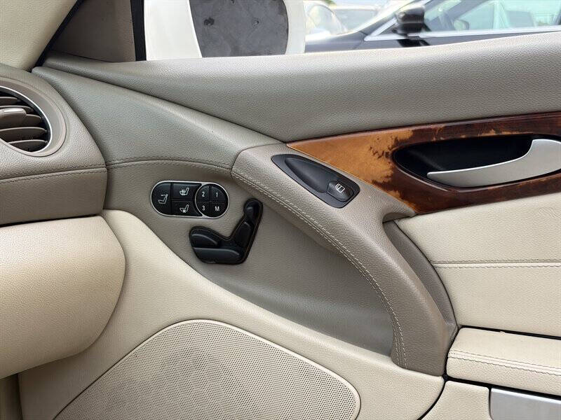 2011 Mercedes-Benz SL-Class SL 550