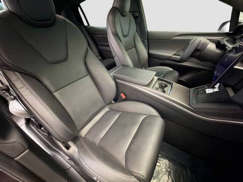 2022 Tesla Model X Plaid