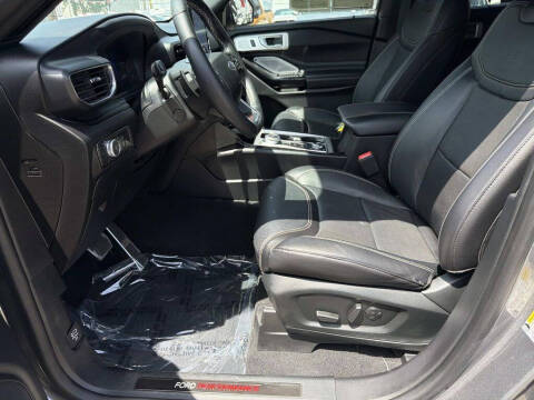 2021 Ford Explorer ST