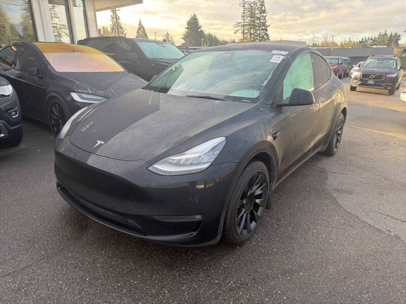2022 Tesla Model Y Long Range's photo
