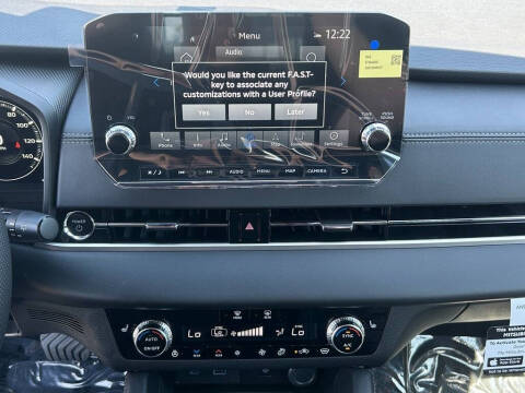 2025 Mitsubishi Outlander PHEV SEL