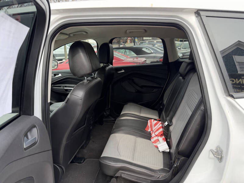 2017 Ford Escape SE