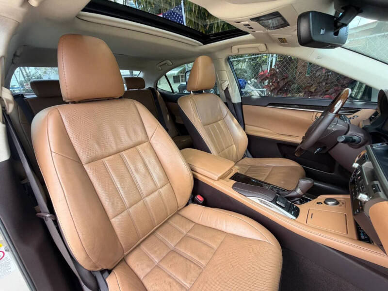 2016 Lexus ES 350