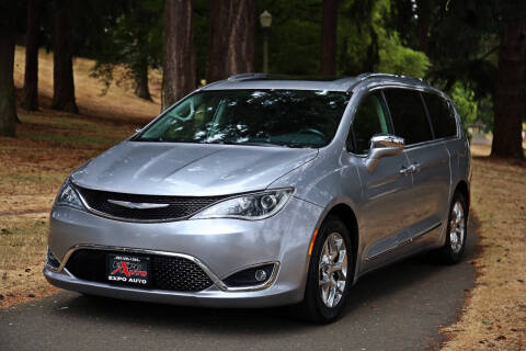 2018 Chrysler Pacifica for sale at Expo Auto LLC in Tacoma WA