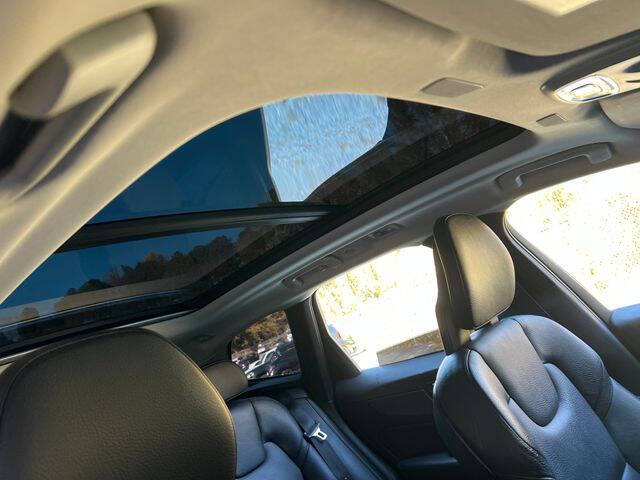 2018 Volvo XC60 T5 Momentum