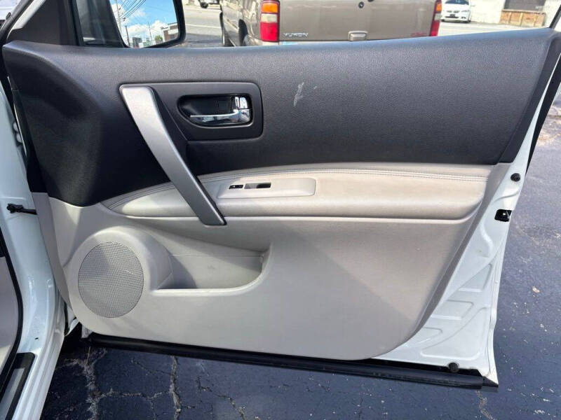 2010 Nissan Rogue SL
