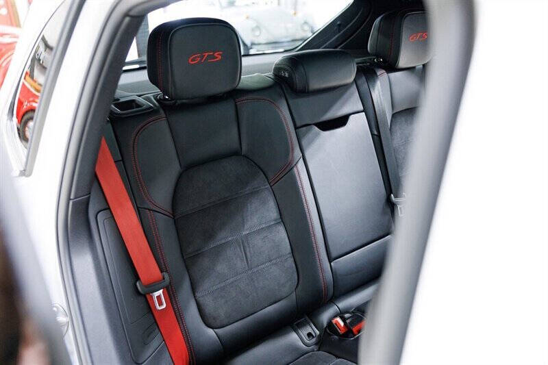 2018 Porsche Macan GTS