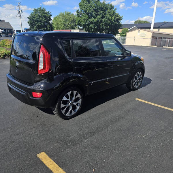 2013 Kia Soul +