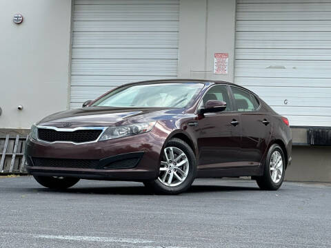2011 Kia Optima for sale at Universal Cars in Marietta GA