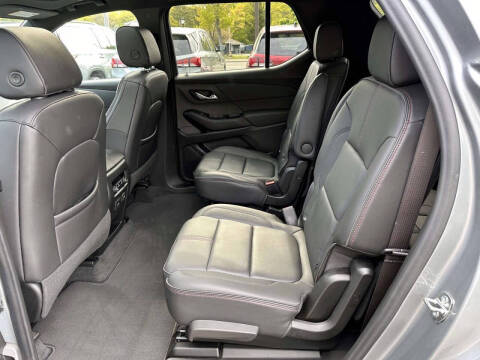 2023 Chevrolet Traverse RS