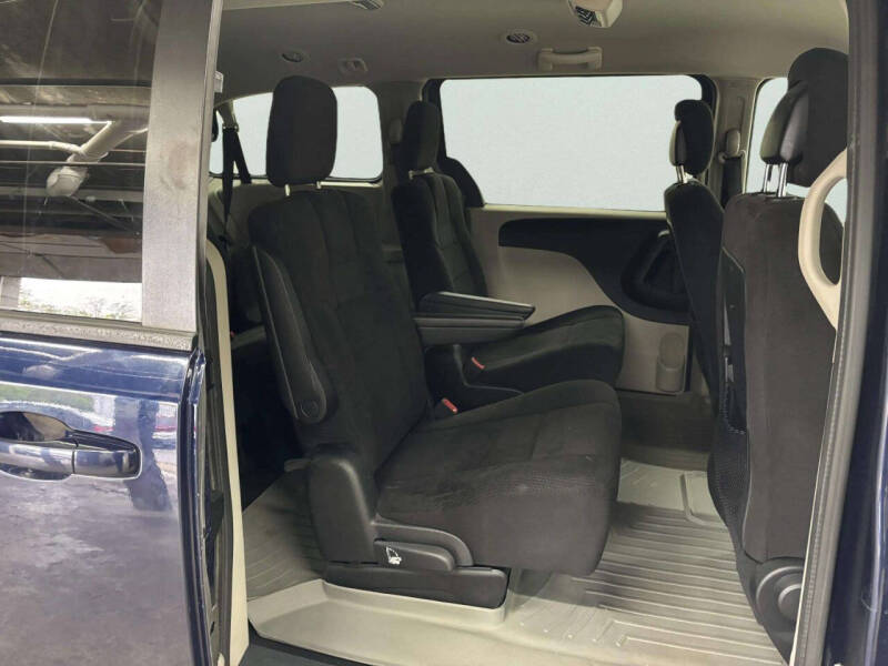 2013 Dodge Grand Caravan SE
