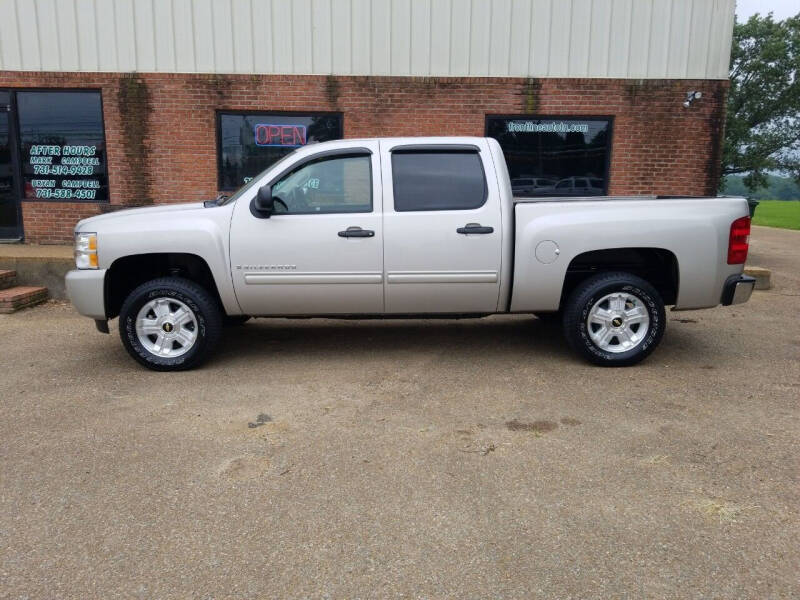 2009 Chevrolet Silverado 1500 for sale at Frontline Auto Sales in Martin TN