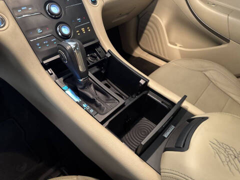 2015 Ford Taurus SEL