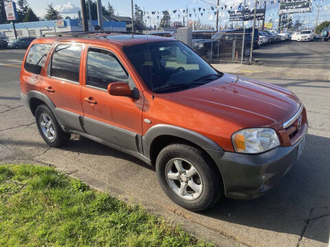 2005 Mazda Tribute s