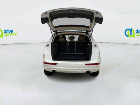 2014 Audi Q5 2.0T quattro Premium