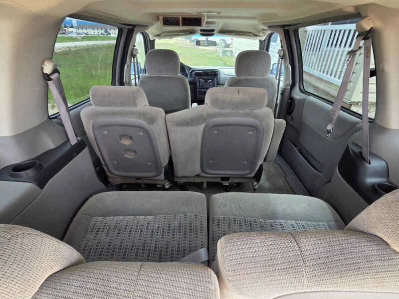 2002 Chevrolet Venture LS