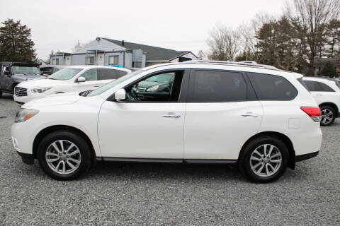 2015 Nissan Pathfinder SV