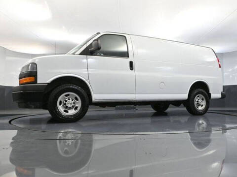 2022 Chevrolet Express 2500