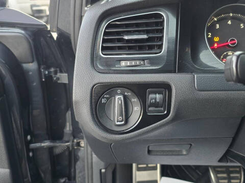 2015 Volkswagen Golf GTI SE