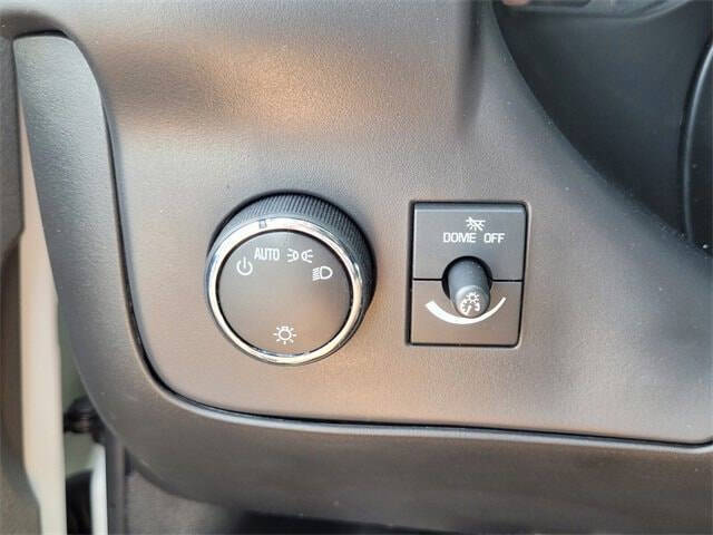 2025 Chevrolet Express 2500