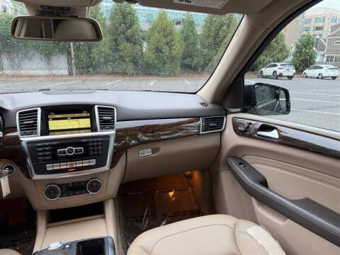 2012 Mercedes-Benz M-Class ML 350 BlueTEC