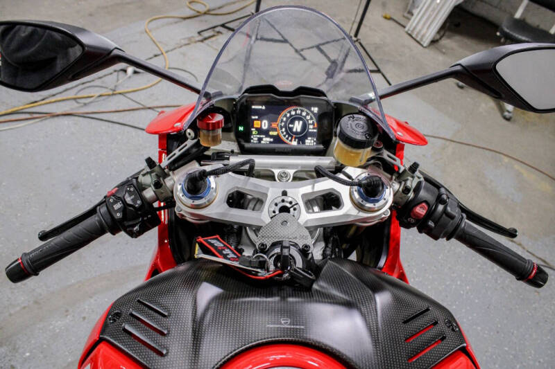 2018 Ducati Panigale V4 S