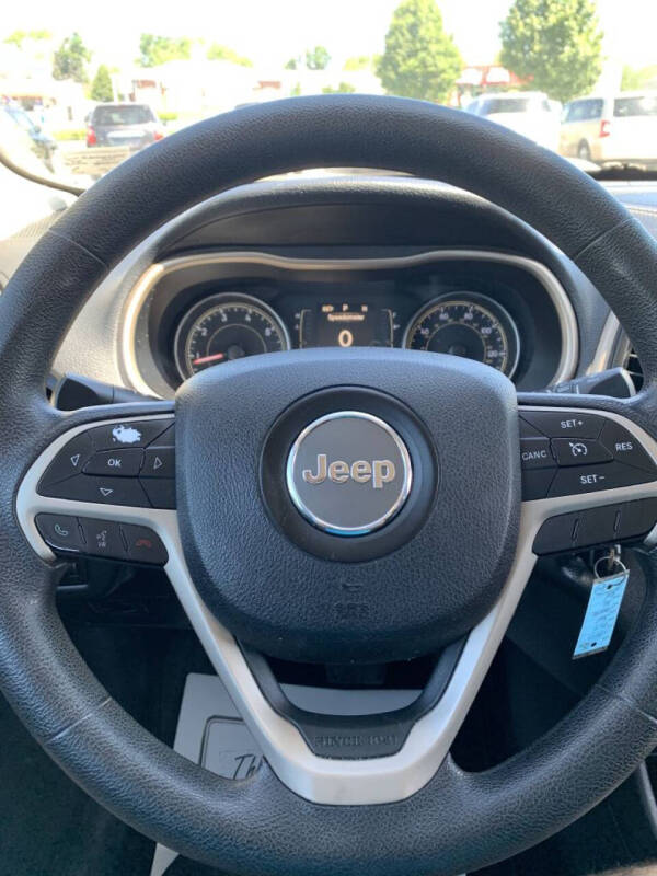 2014 Jeep Cherokee Sport