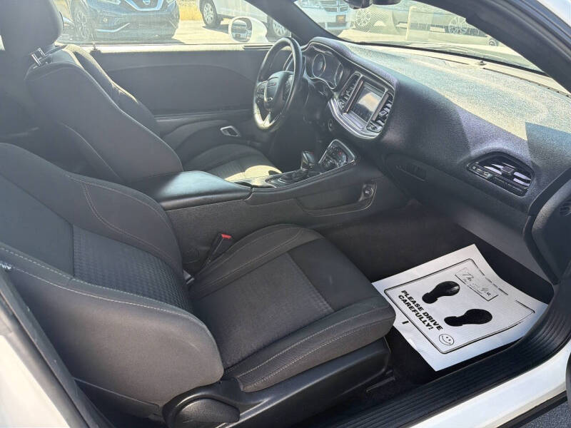 2018 Dodge Challenger SXT