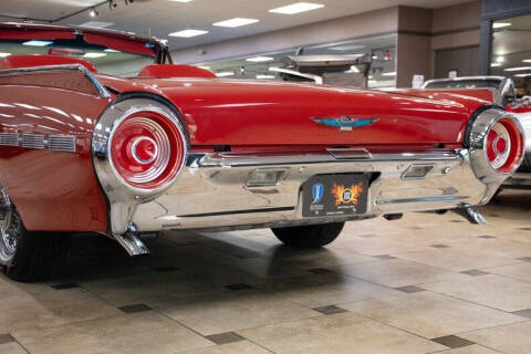 1962 Ford Thunderbird