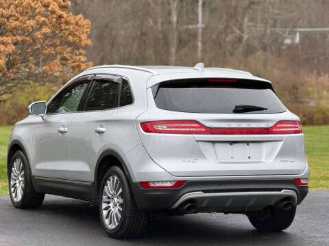 2017 Lincoln MKC Reserve