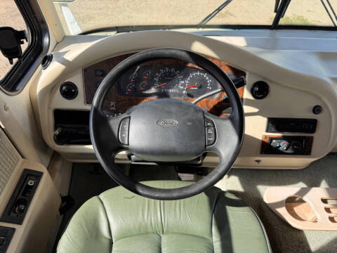 2001 Newmar Dutch Star