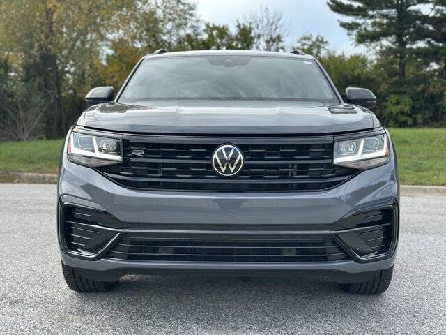 2023 Volkswagen Atlas Cross Sport V6 SEL R-Line Black 4Motion