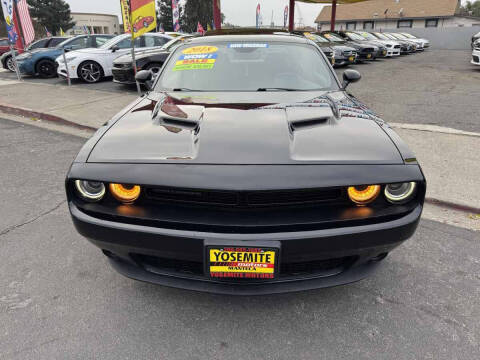 2018 Dodge Challenger SXT Plus